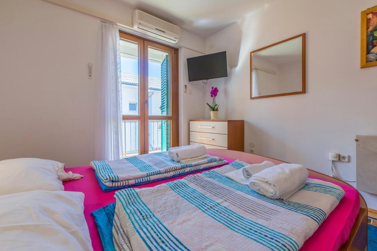 Apartment Katnic 1-2-3 Crikvenica Exterior photo