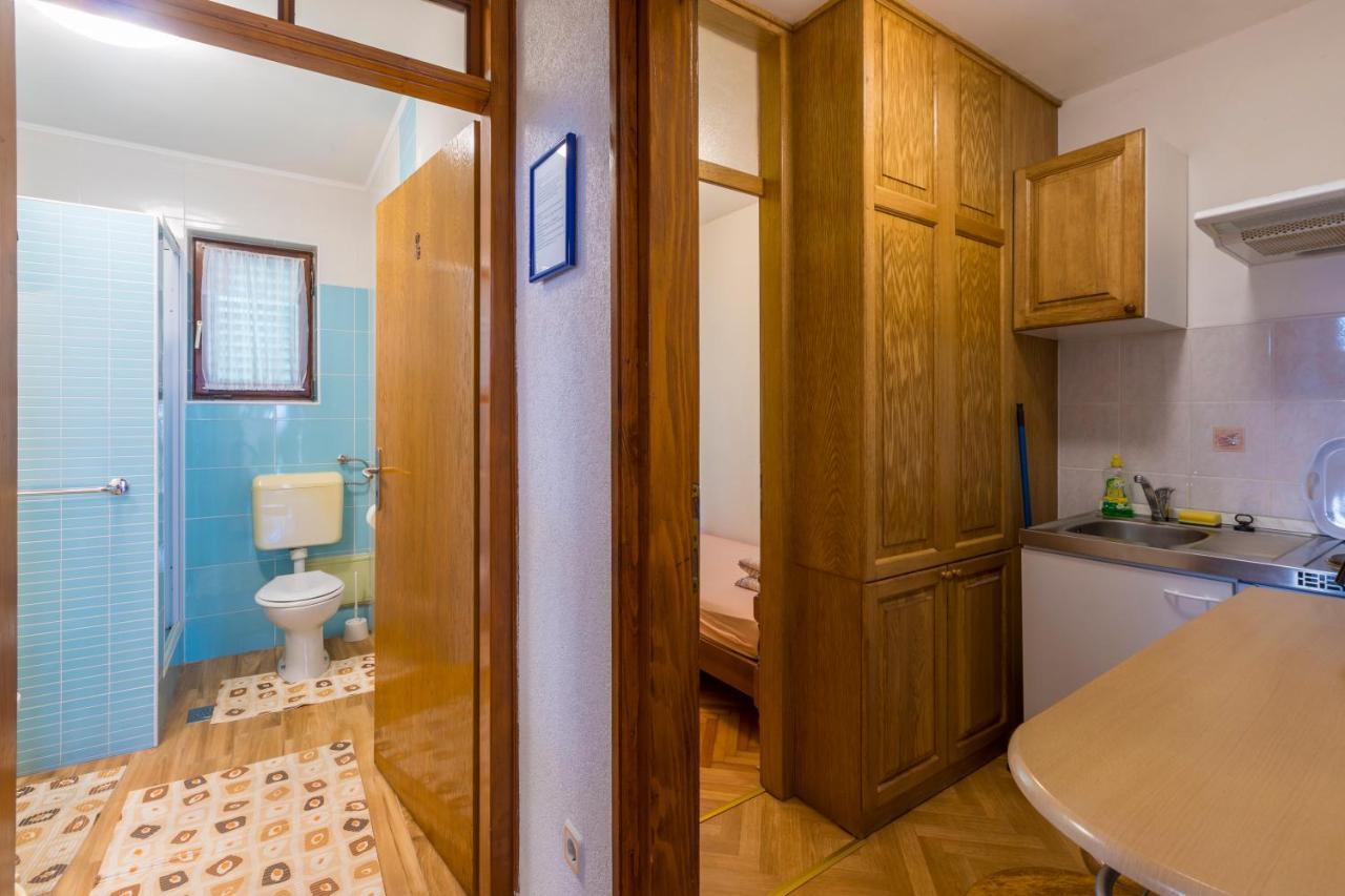 Apartment Katnic 1-2-3 Crikvenica Exterior photo