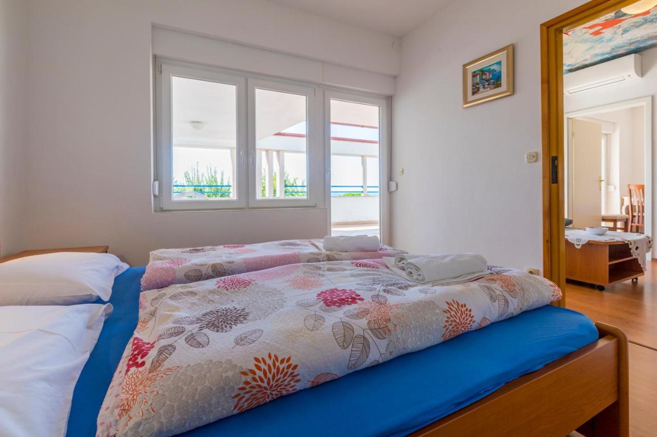 Apartment Katnic 1-2-3 Crikvenica Exterior photo