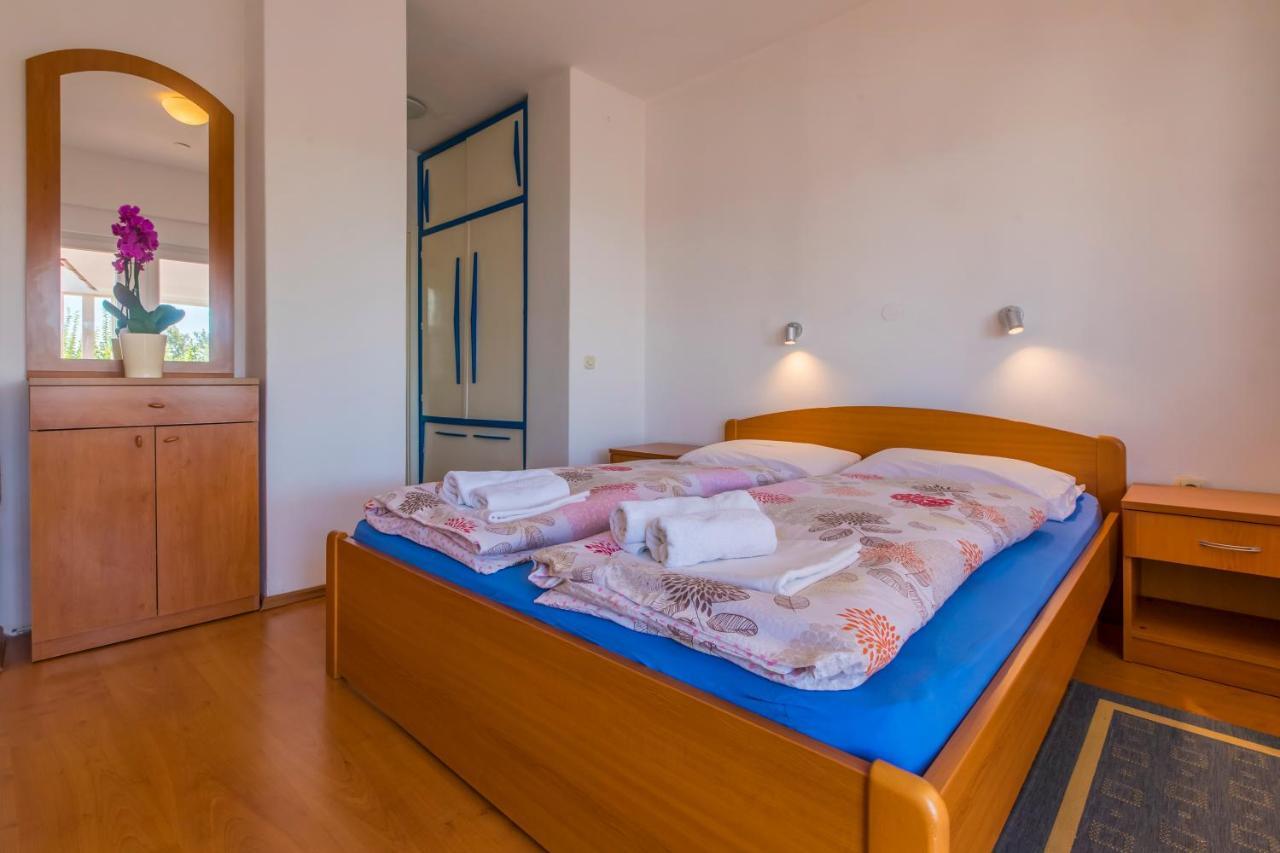 Apartment Katnic 1-2-3 Crikvenica Exterior photo